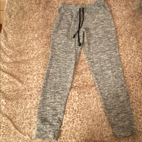 Jogger pants - Picture 2 of 3